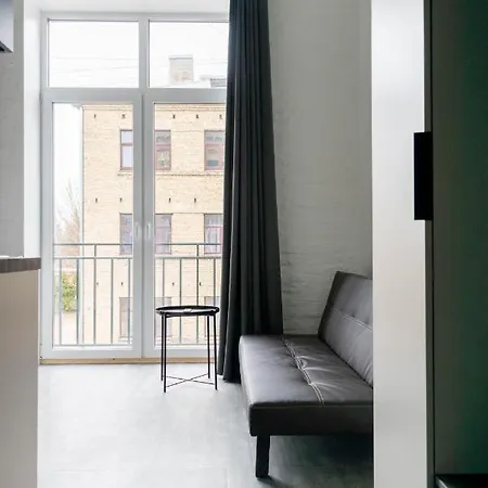 Youthments Living Dzīvoklis