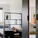 아파트 Youthments Living
