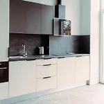 Youthments Living 아파트 *