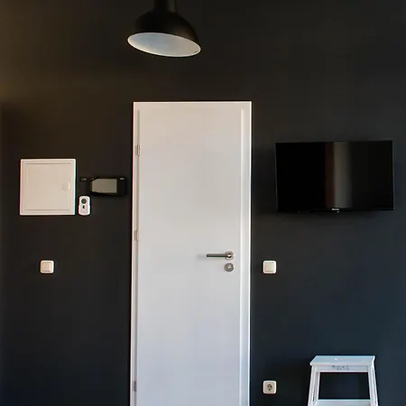 Apartment Youthments Living