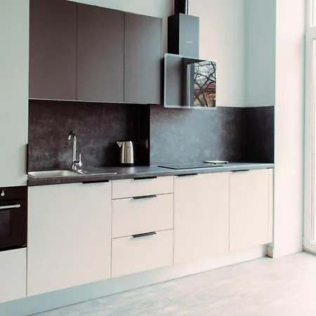 Youthments Living Apartment *