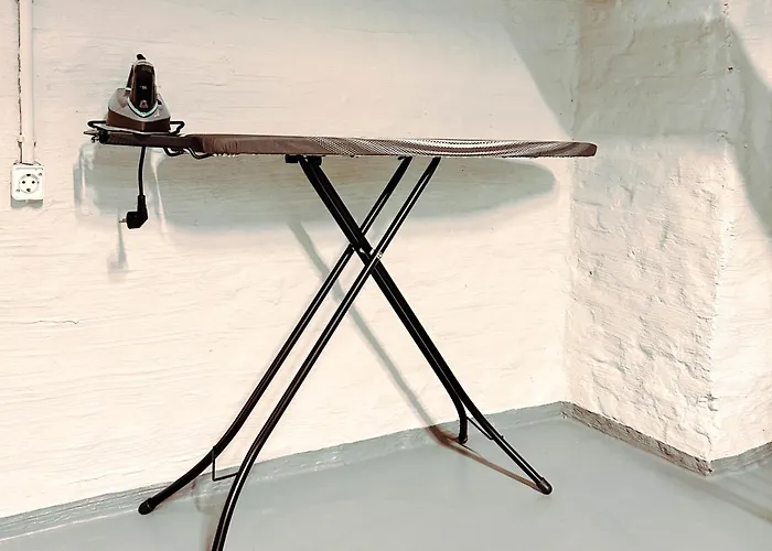 Apartment Youthments Living *